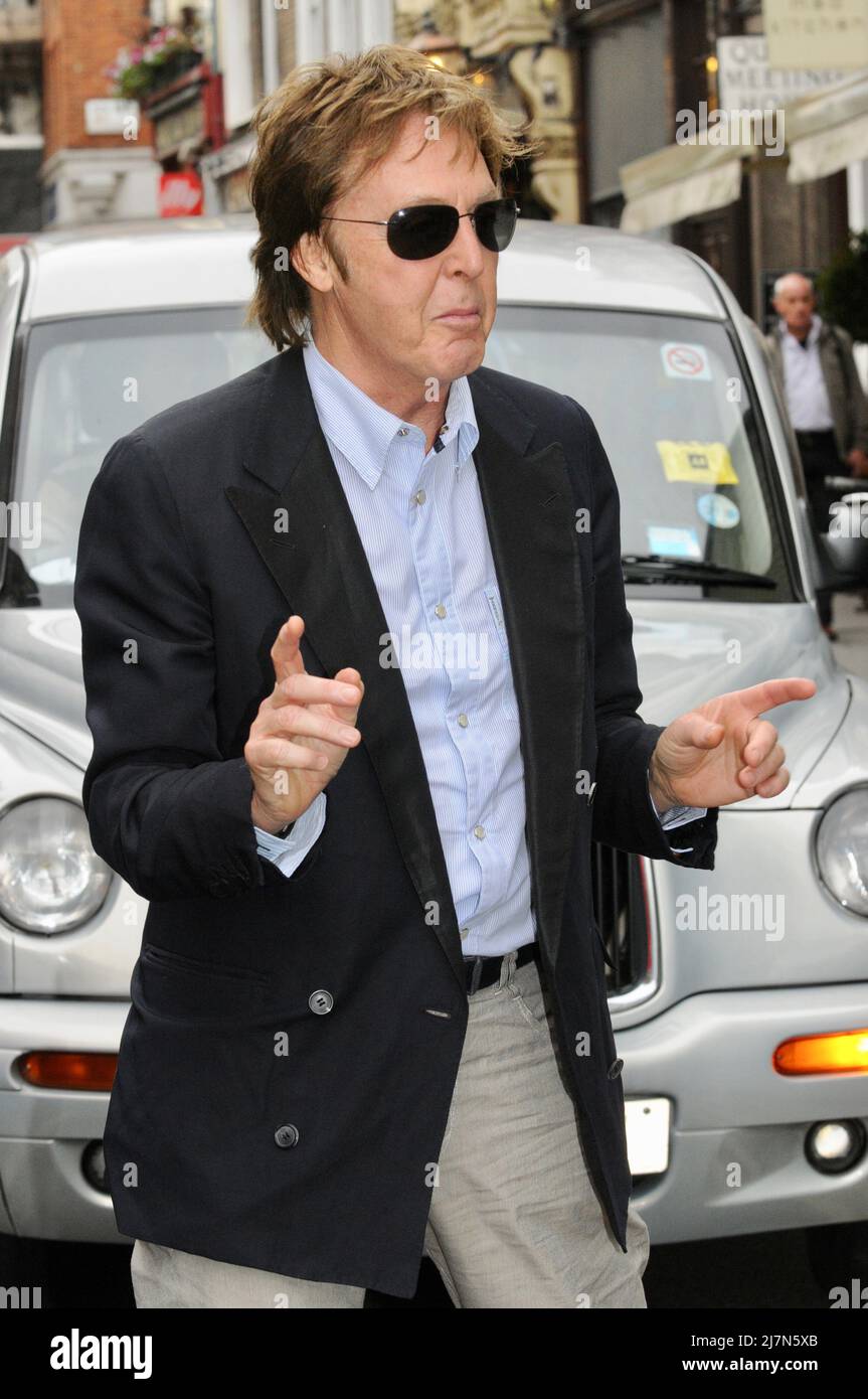 Sir Paul McCartney, Simon Aboud Book Launch Party, St Martins Lane Hotel, London. VEREINIGTES KÖNIGREICH Stockfoto