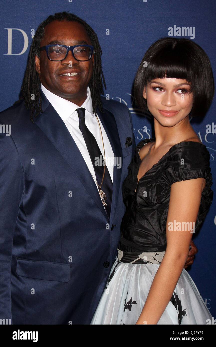 LOS ANGELES - Okt 8: Kazembe Ajamu Coleman, Zendaya Coleman bei der Gala der Princess Grace Foundation 2014 im Beverly Wilshire Hotel am 8. Oktober 2014 in Beverly Hills, CA Stockfoto