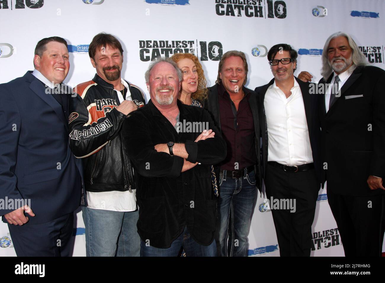 LOS ANGELES - APR 22: Deadliest Catch Cast & Executs, Discolour Executs bei  der Premiere der „Deadliest Catch“-Saison 10 in den ArcLight Hollywood  Theatres am 22. April 2014 in Los Angeles, CA Stockfotografie - Alamy