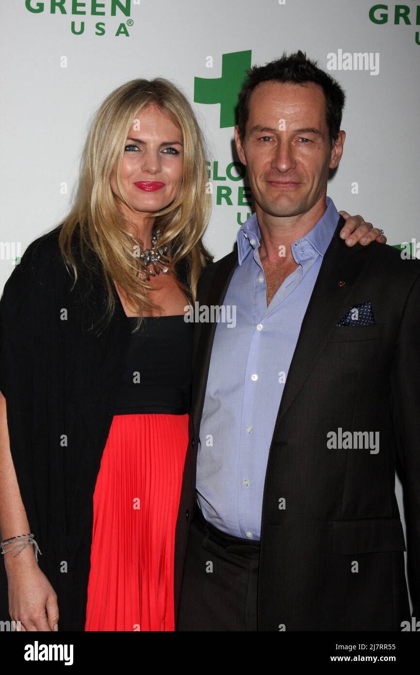 LOS ANGELES - 26. FEBRUAR: Carolin Copeland, Sebastian Copeland beim Global Green USA Pre-Oscar Event im Avalon Hollywood am 26. Februar 2014 in Los Angeles, CA Stockfoto