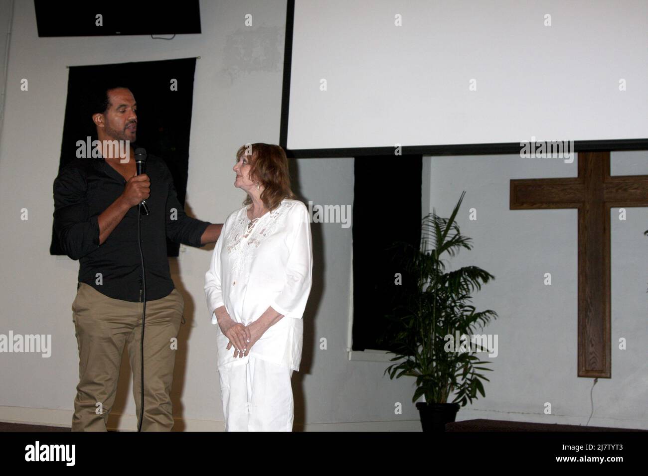 AVALON - SEP 26: Kristoff St. John, Maria St. John beim 'A man Called God' Q & A, Catalina Film Festival in der Avalon Community Church am 26. September 2014 in Avalon, Catalina Island, CA Stockfoto