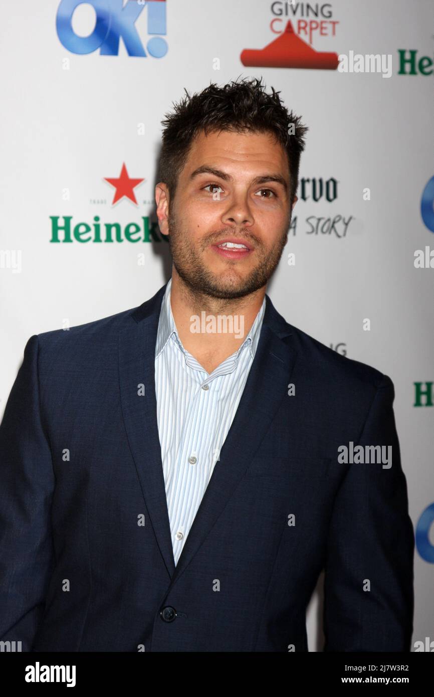 LOS ANGELES - 21. AUGUST: Erik Valdez im OK! TV Awards Party im Sofiitel L.A. am 21. August 2014 in West Hollywood, CA Stockfoto