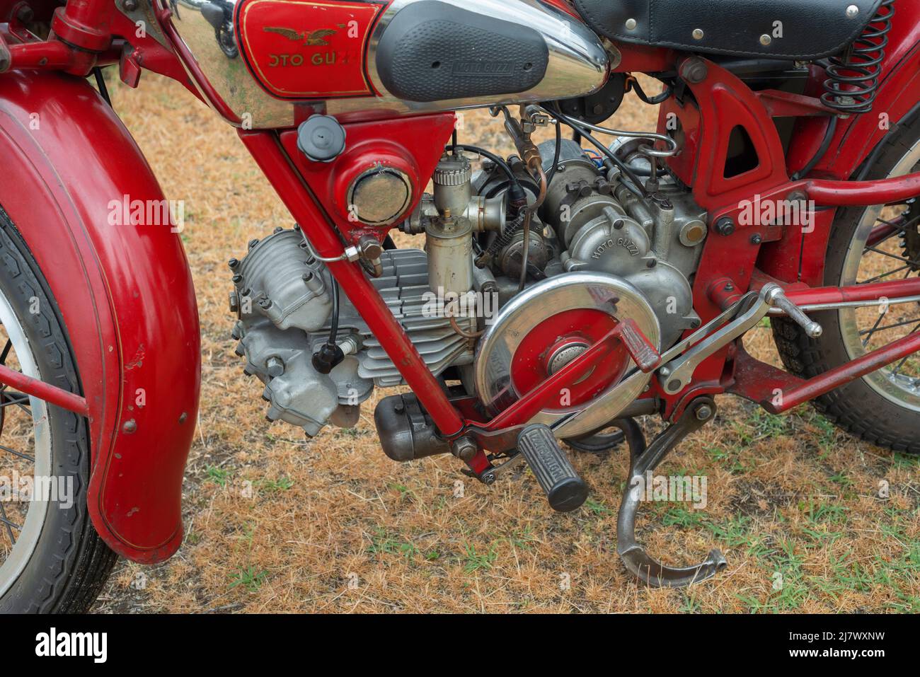 Historisches Moto Guzzi Airone Motorrad, datiert 1952, 250 ccm. Stockfoto