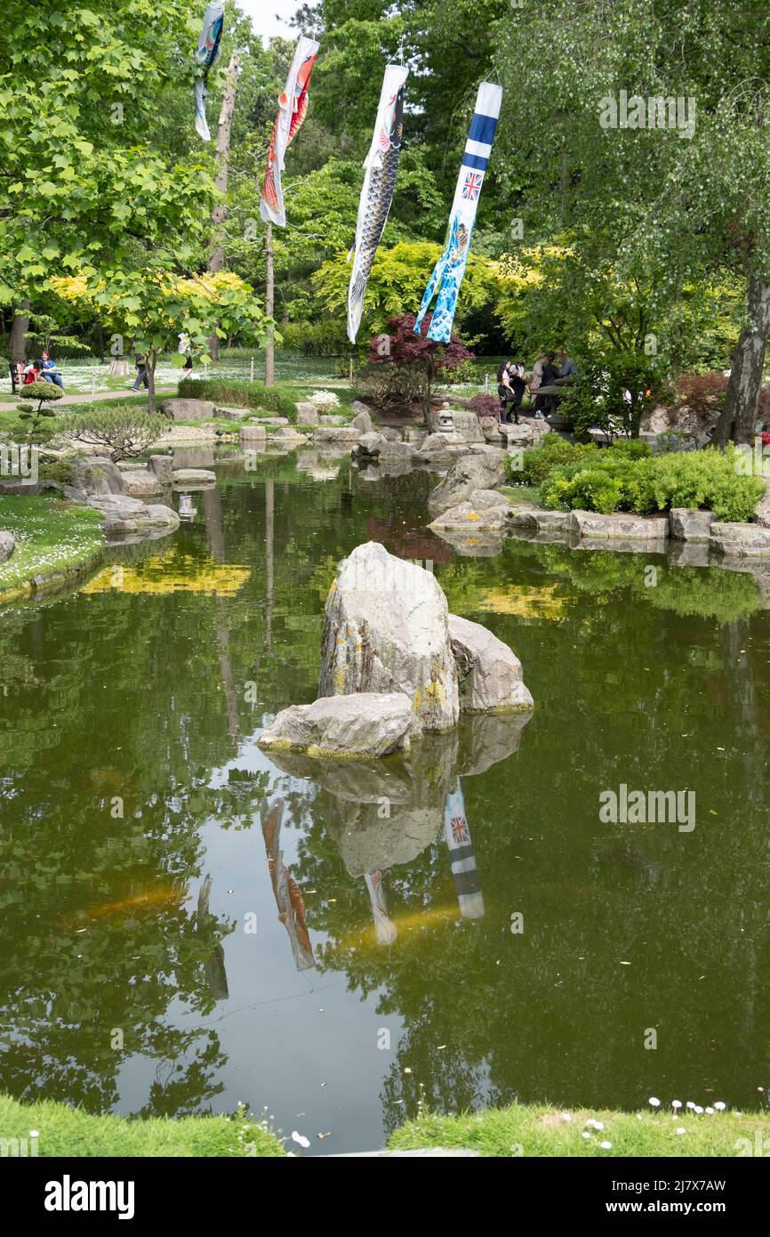 Wunderschöner japanischer Garten im Herzen von London, Großbritannien Stockfoto