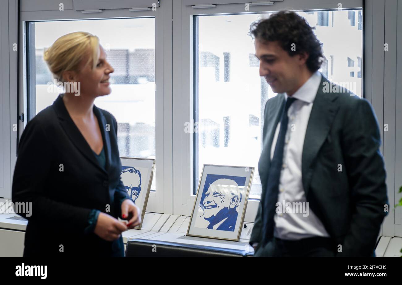 2022-05-11 12:48:48 DEN HAAG - Attje Kuiken (PvdA) und Jesse Klaver (Grüne Linke), in der PvdA-Fraktionskammer, vor einer Diskussion über das Frühjahrs-Memorandum. Die Gespräche mit der Opposition sind notwendig, weil der Haushalt überarbeitet werden muss. ANP BART GRÖSSE niederlande out - belgien out Stockfoto