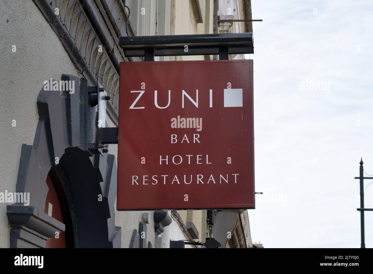 Kilkenny, Irland - 20. April 2022: Zuni Restaurant, Bar und Hotel in Kilkenny, Irland. Stockfoto