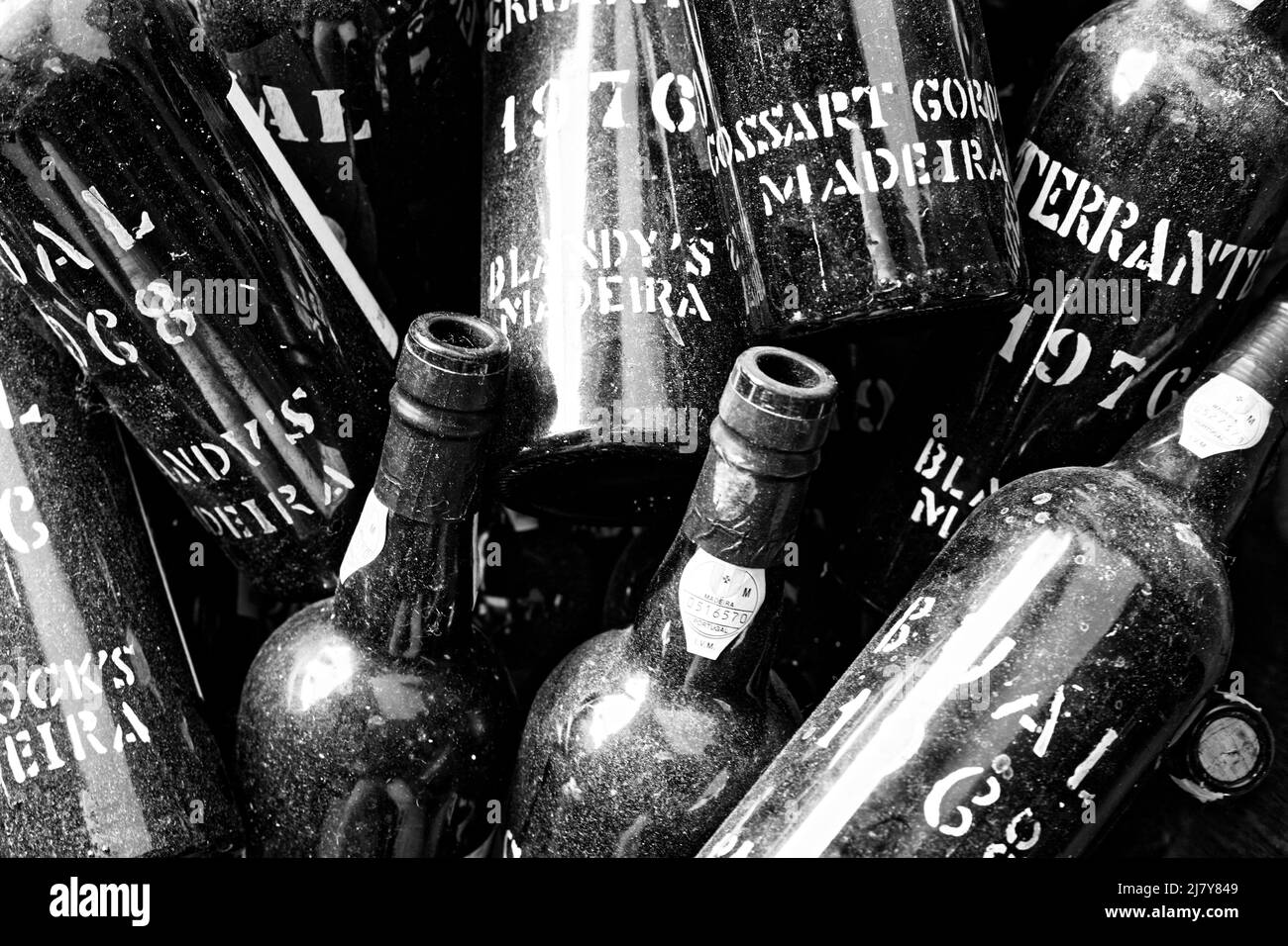 Madeira-Weinflaschen Stockfoto