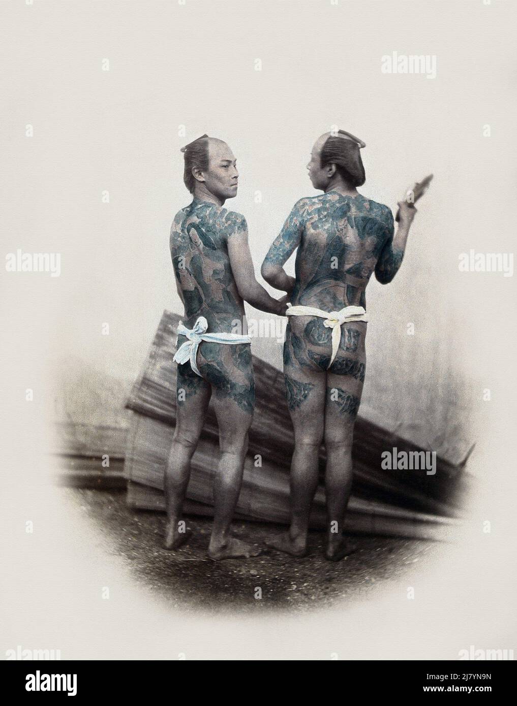 Zwei Bettoes mit Tattoos Stockfoto