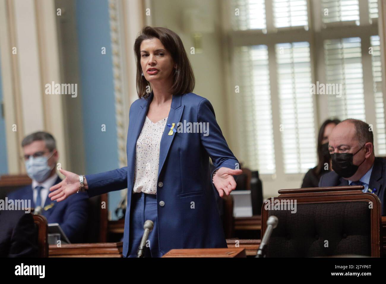 Genevieve Guilbault, die stellvertretende Premierministerin von Quebec und Ministerin für öffentliche Sicherheit, antwortet der Opposition während der Fragestunde am Dienstag, den 15. März 2022, um den Stockfoto
