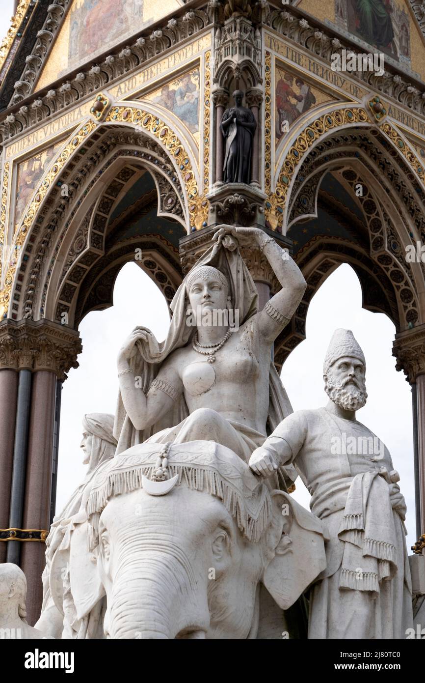 Die Price Albert Statue in der Royal Albert Hall in Kensington, London, Großbritannien Stockfoto