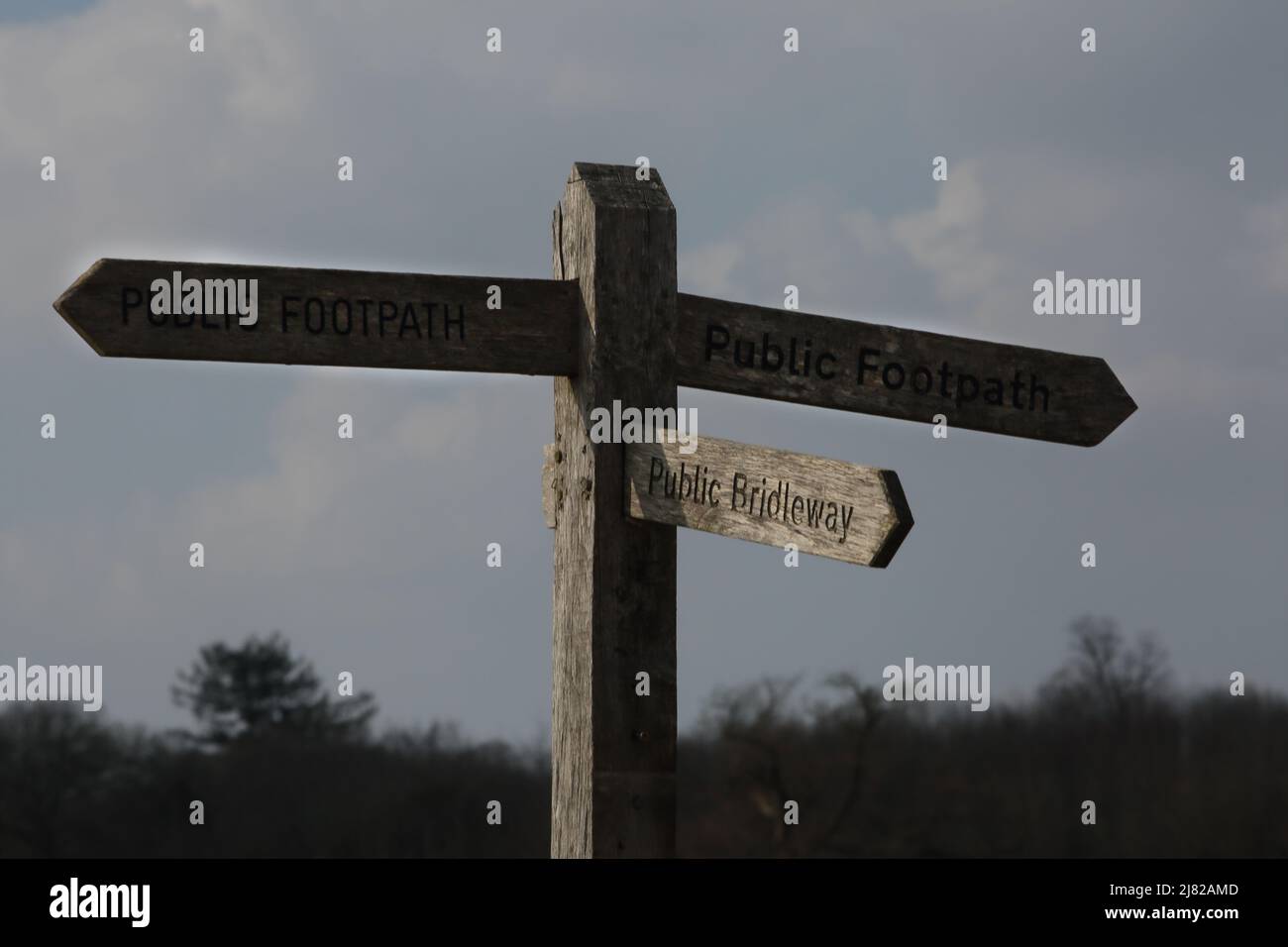 Denbies Wine Estate Öffentlicher Fußweg Wegweiser Dorking Surrey England Stockfoto