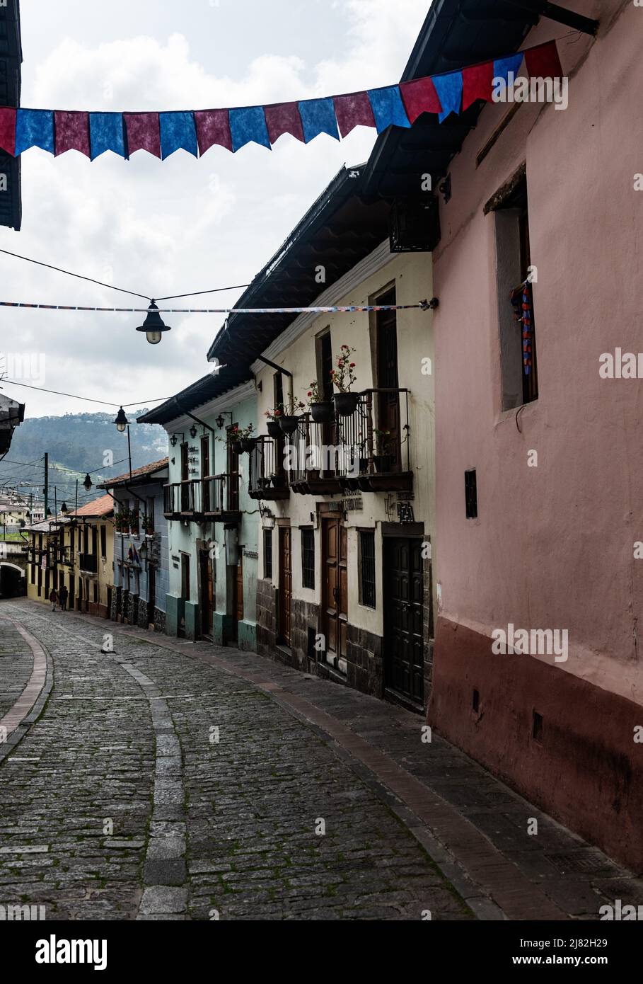 Historische Straßenszene Calle la Ronda, Quito, Ecuador, Südamerika Stockfoto