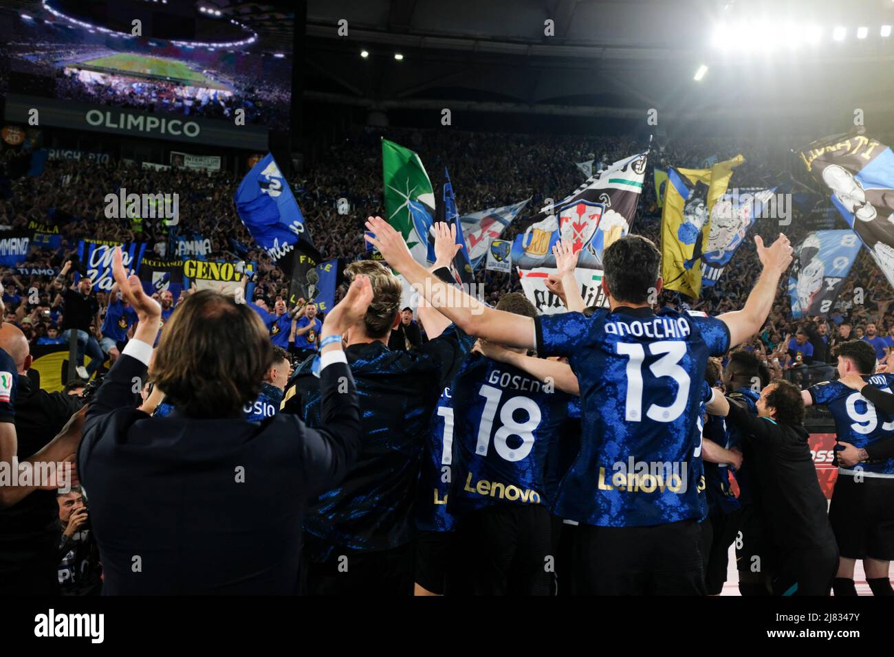 Inter feiert am 11. Mai 2022 im Olimpico-Stadion in Rom, im Zentrum Italiens, das Siegesspiel beim Coppa Italia-Finale zwischen Juventus und Inter. Stockfoto