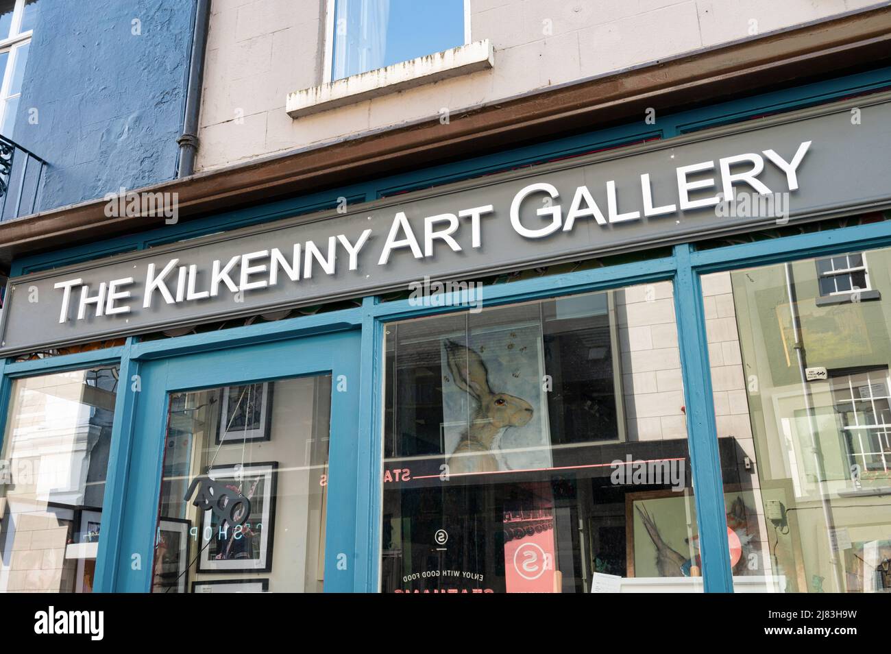 Kilkenny, Irland - 20. April 2022: Die Kilkenny Art Gallery in Kilkenny, Irland. Stockfoto