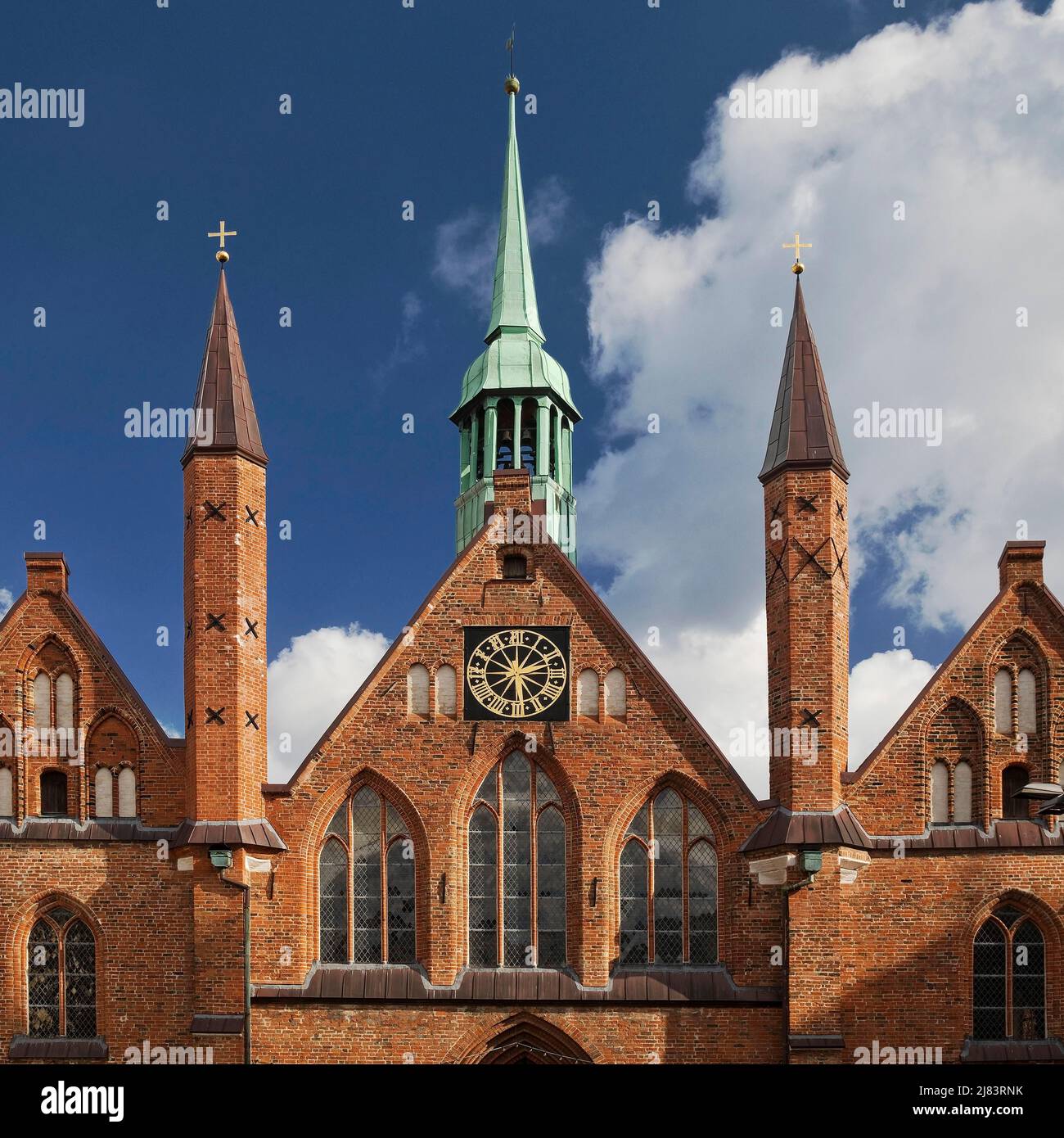 Heilig-Geist-Krankenhaus, eine der ältesten bestehenden sozialen Einrichtungen der Welt, Backsteingotik, Lübeck, Schleswig-Holstein, Deutschland Stockfoto