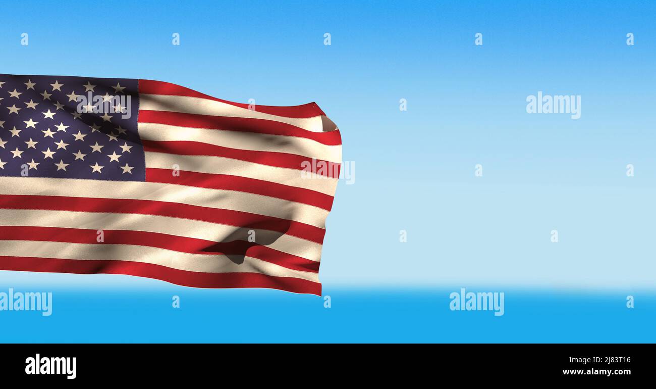 Zusammengesetztes Bild der wehenden amerikanischen Flagge vor blauem und weißem Hintergrund mit Farbverlauf Stockfoto