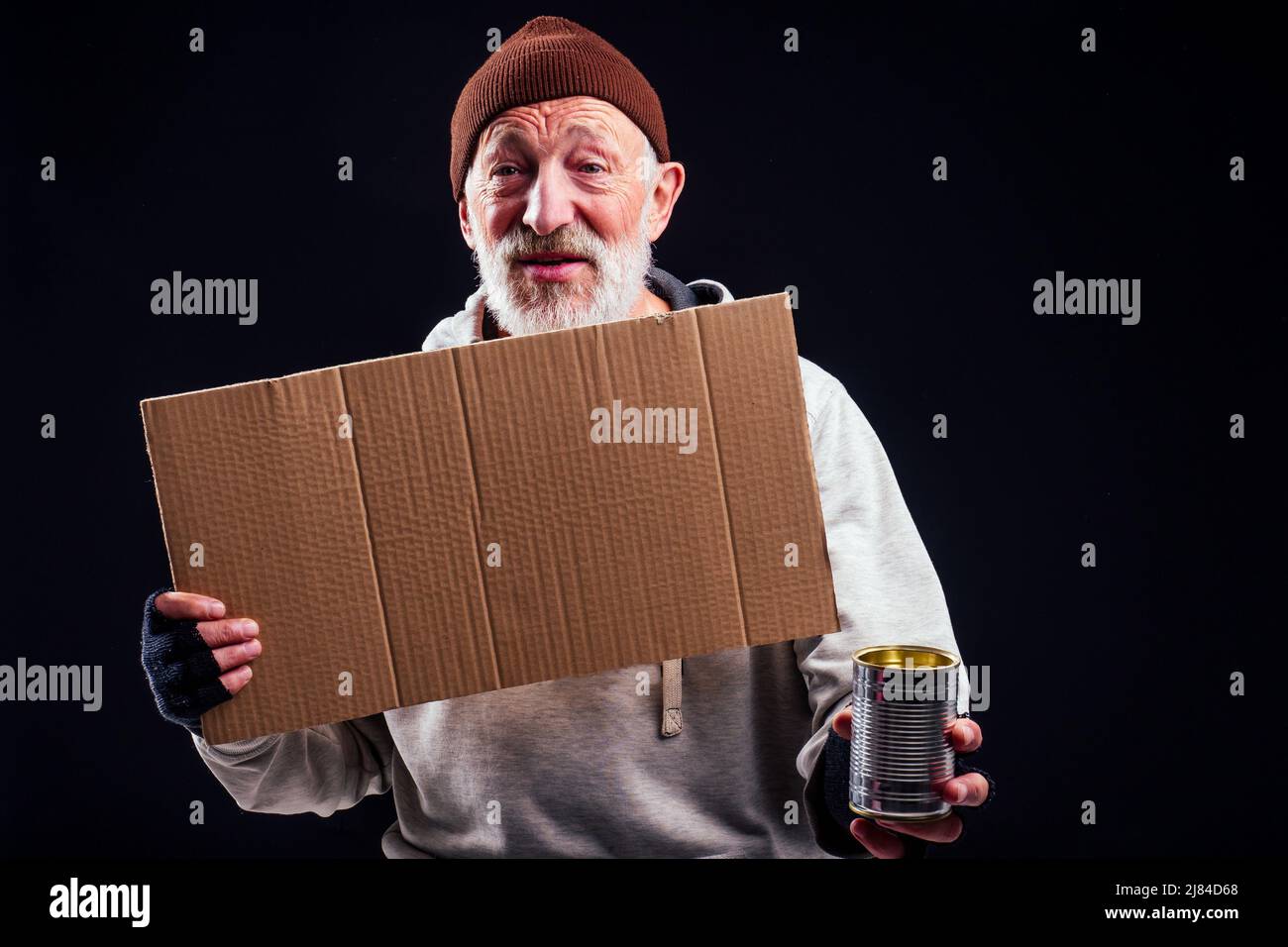 Obdachloser bettler penner vagabund -Fotos und -Bildmaterial in hoher  Auflsung  Alamy