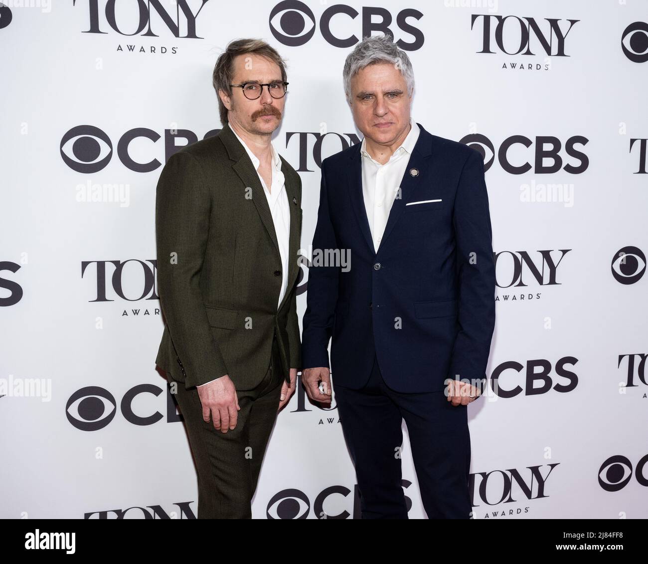 New York, Usa. 12.. Mai 2022. Sam Rockwell und Neil Pepe treffen am 12. Mai 2022 beim jährlichen Tony Award 75. auf den nominierten Press Day im Sofitel New York in New York City ein. Foto von Gabriele Holtermann/UPI Kredit: UPI/Alamy Live News Stockfoto