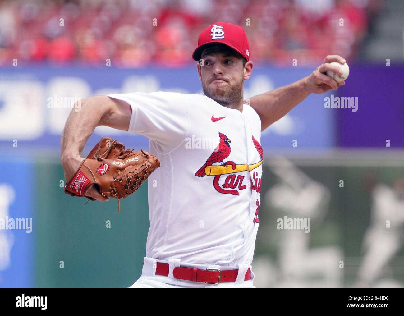 St. Louis, Usa. 12.. Mai 2022. St. Louis Cardinals Startkannen Steven Matz liefert am Donnerstag, den 12. Mai 2022, im ersten Inning im Busch Stadium in St. Louis einen Pitch zu den Baltimore Orioles. Foto von Bill Greenblatt/UPI Credit: UPI/Alamy Live News Stockfoto