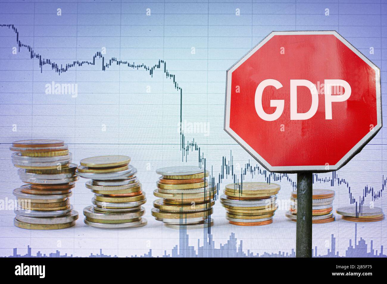 BIP-Zeichen im Hintergrund der Wirtschaft - Grafik und Münzen. Stockfoto