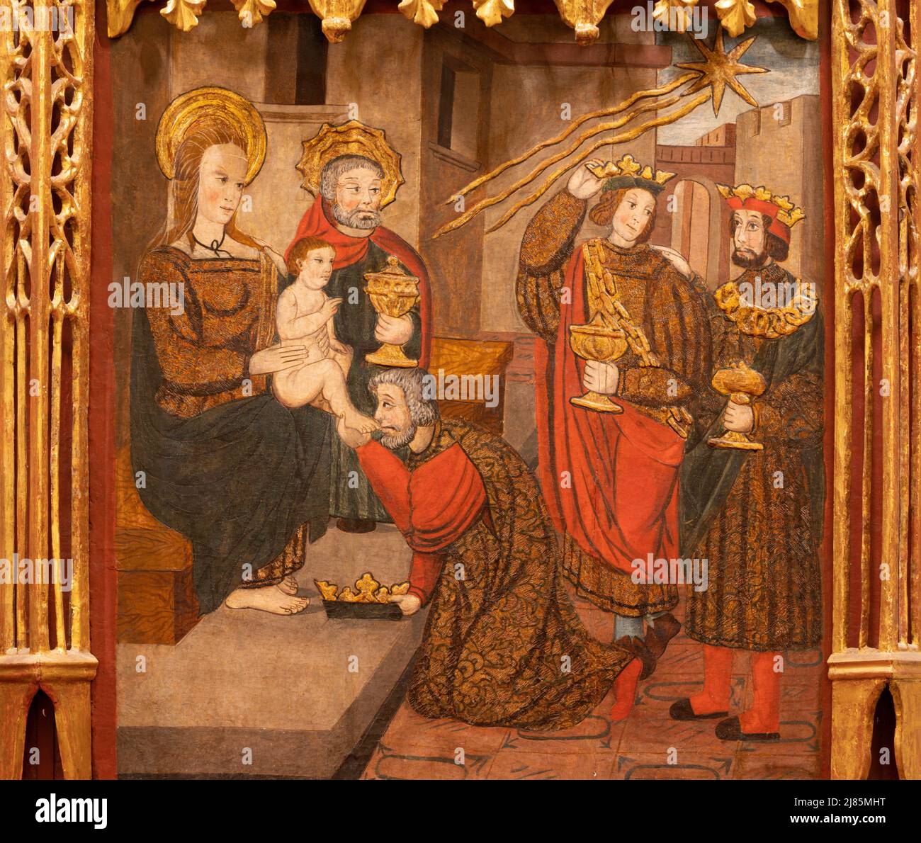 VALENCIA, SPANIEN - 14. FEBRUAR 2022: Das Gemälde von Adoratino von Magi als Teil des Altars in der Kirche Iglesia San Juan del Hospital Stockfoto