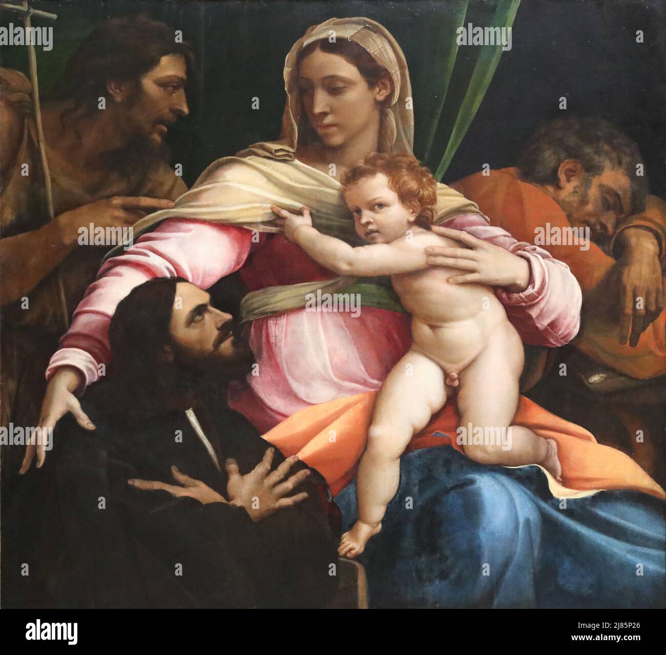 Die Madonna mit Kind und Heiligen und ein Spender des italienischen Hochrenaissance-Malers Sebastiano del Piombo in der National Gallery, London, Großbritannien Stockfoto