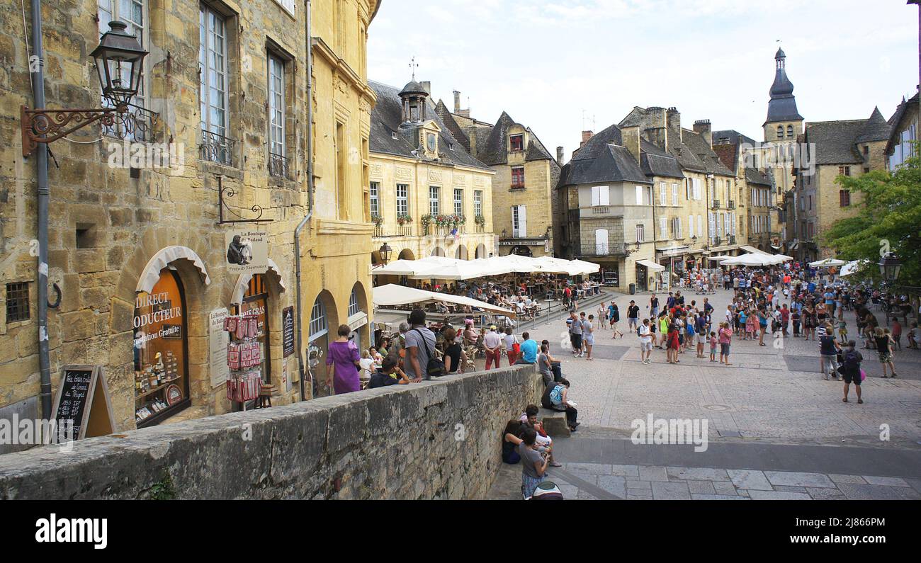 Markt in Sarlat Caneda, Frankreich, Europa Stockfoto