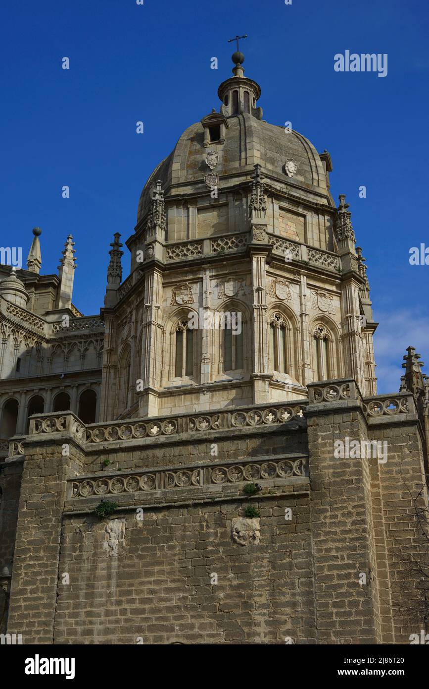 Spanien, Kastilien-La Mancha, Toledo. Kathedrale der Heiligen Maria. Kuppel der mozarabischen Kapelle aus dem 17.. Jahrhundert. Es wurde von Jorge Manuel Theotocopuli (1578-1631), Sohn von El Greco, entworfen. Stockfoto
