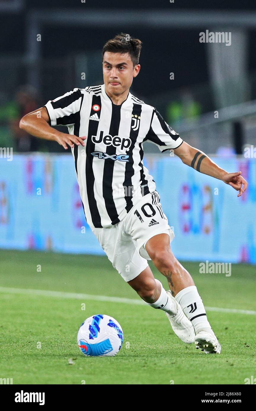 Paulo Dybala von Juventus in Aktion während des italienischen Pokals, Finales Fußballspiel zwischen Juventus FC und FC Internazionale am 11. Mai 2022 im Stadio Olimpico in Rom, Italien - Foto: Federico Proietti/DPPI/LiveMedia Stockfoto