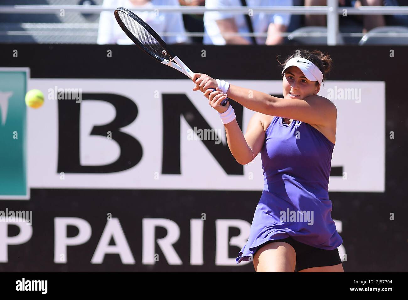 Rom, Italien. 13.. Mai 2022. 13.. Mai 2022; Foro Italico, Rom, Italien: WTA Rome Italyan Open Tennis Turnier, Viertelfinale; Bianca Andreescu (CAN) Credit: Action Plus Sports Images/Alamy Live News Stockfoto