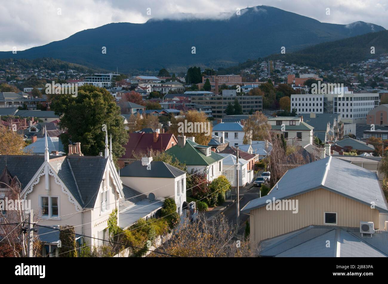 Blick auf kunanyi/Mount Wellington von Battery Point, Hobart, Tasmanien, Australien Stockfoto