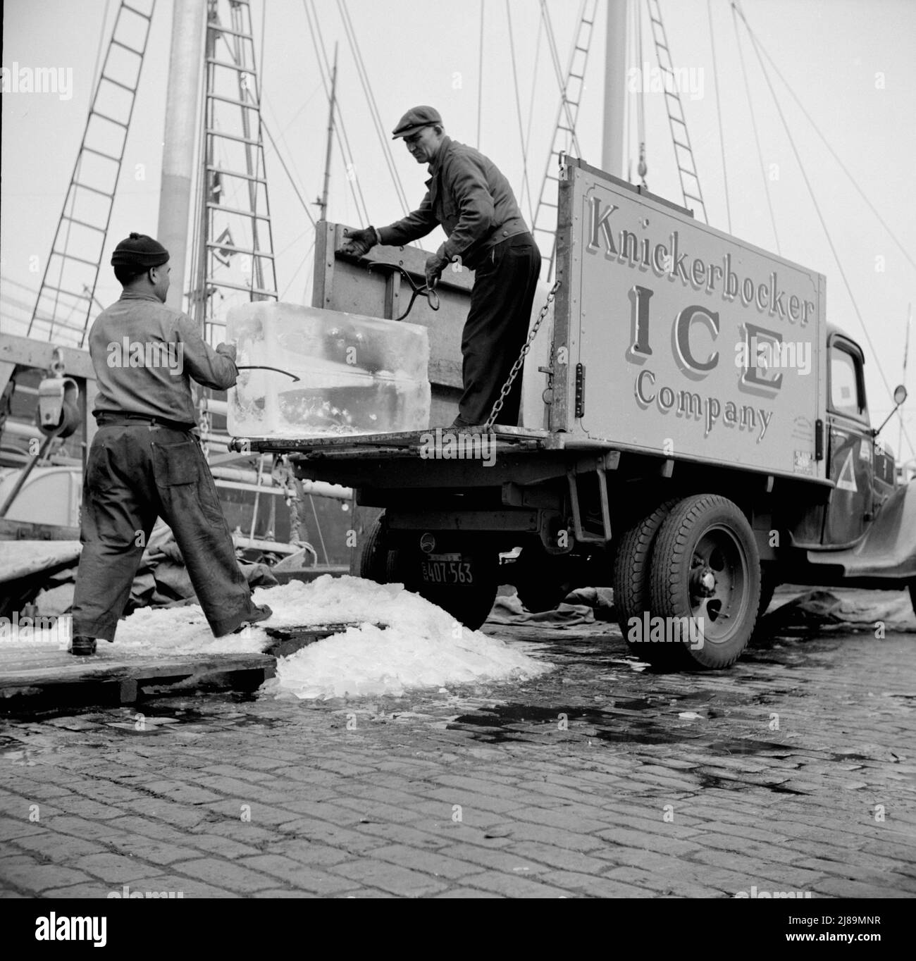 New York, New York. Eis zur Lagerung von Fischen in Schiffen. Stockfoto