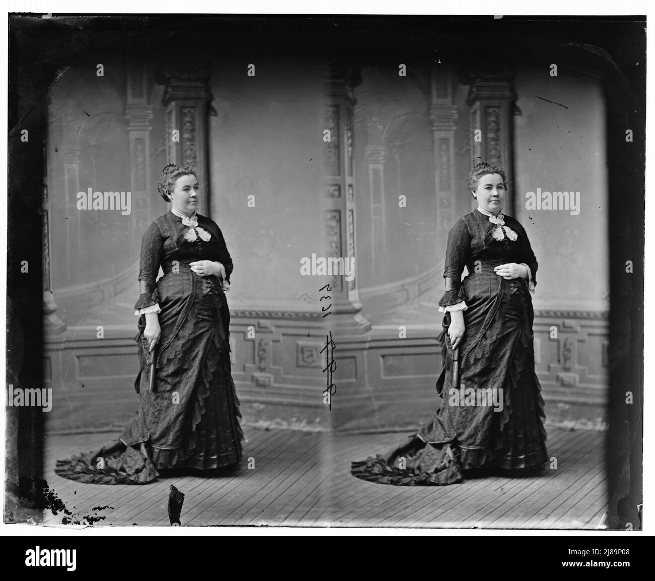 Edith O'Gorman, 1865-1880. O'Gorman, Edith (entflohene Nonne aus Kanada?), zwischen 1865 und 1880. [Irin, die in die USA emigrierte und Nonne wurde. Später konvertierte sie zum Protestantismus und schrieb Convent Life Unhülled: The Trials and Verfolgungen of Miss Edith O'Gorman, an expos&#xe9; von den vielen Grausamkeiten, die sie angeblich während ihrer Zeit als Nonne im St. Joseph's Convent in Hudson City, New Jersey, erlitten hatte]. Stockfoto