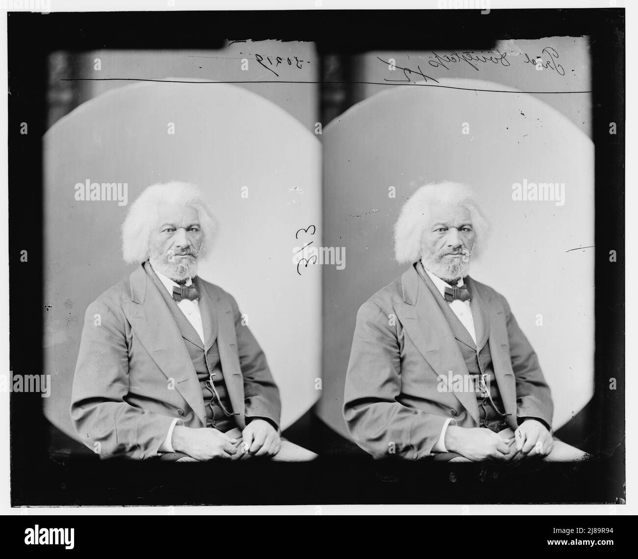 Frederick Douglass, ca. 1877. Porträt von Frederick Douglass (1817-1895), einem amerikanischen Diplomaten, Abolitionisten und Schriftsteller. Im Alter von 21 Jahren entkam er der Sklaverei. Stockfoto