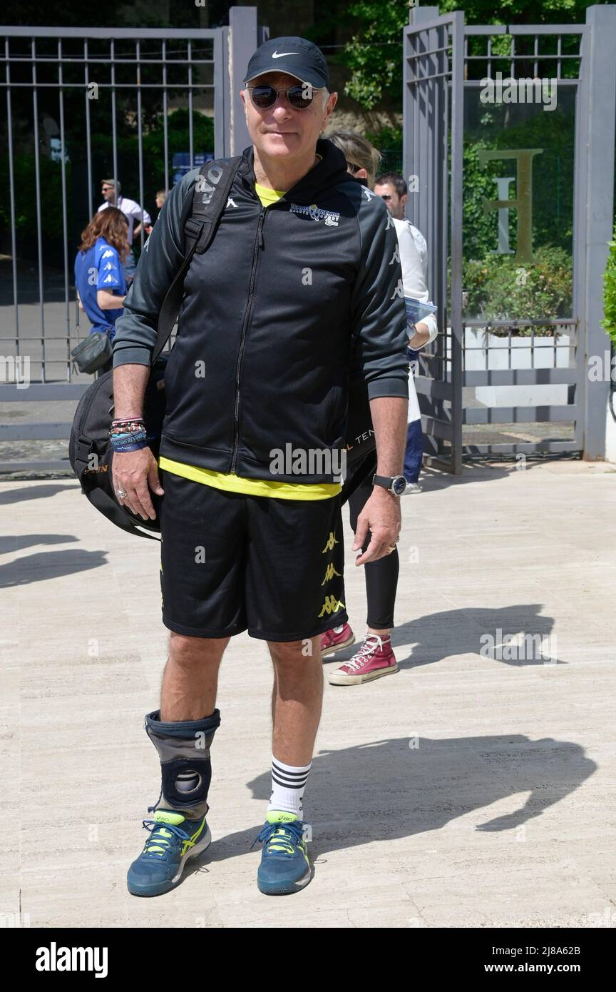 Rom, Italien. 14.. Mai 2022. Paolo Bonolis nimmt an der Mai-Ausgabe von Tennis & Friends im Foro Italico Teil. (Foto: Mario Cartelli/SOPA Images/Sipa USA) Quelle: SIPA USA/Alamy Live News Stockfoto