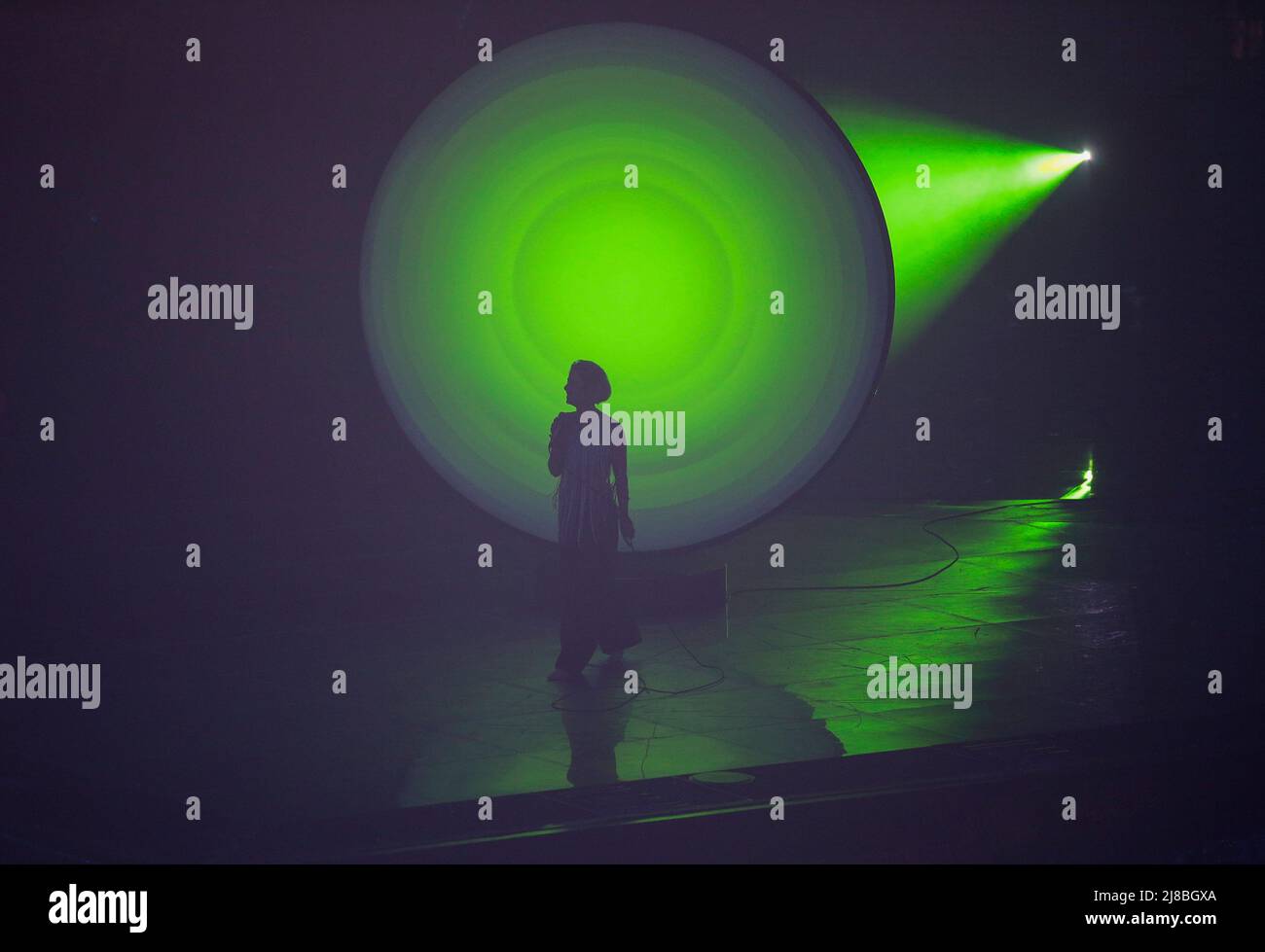 Cornelia Jakobs (Hold me Closer) Sweeden beim Eurovision Song Contest