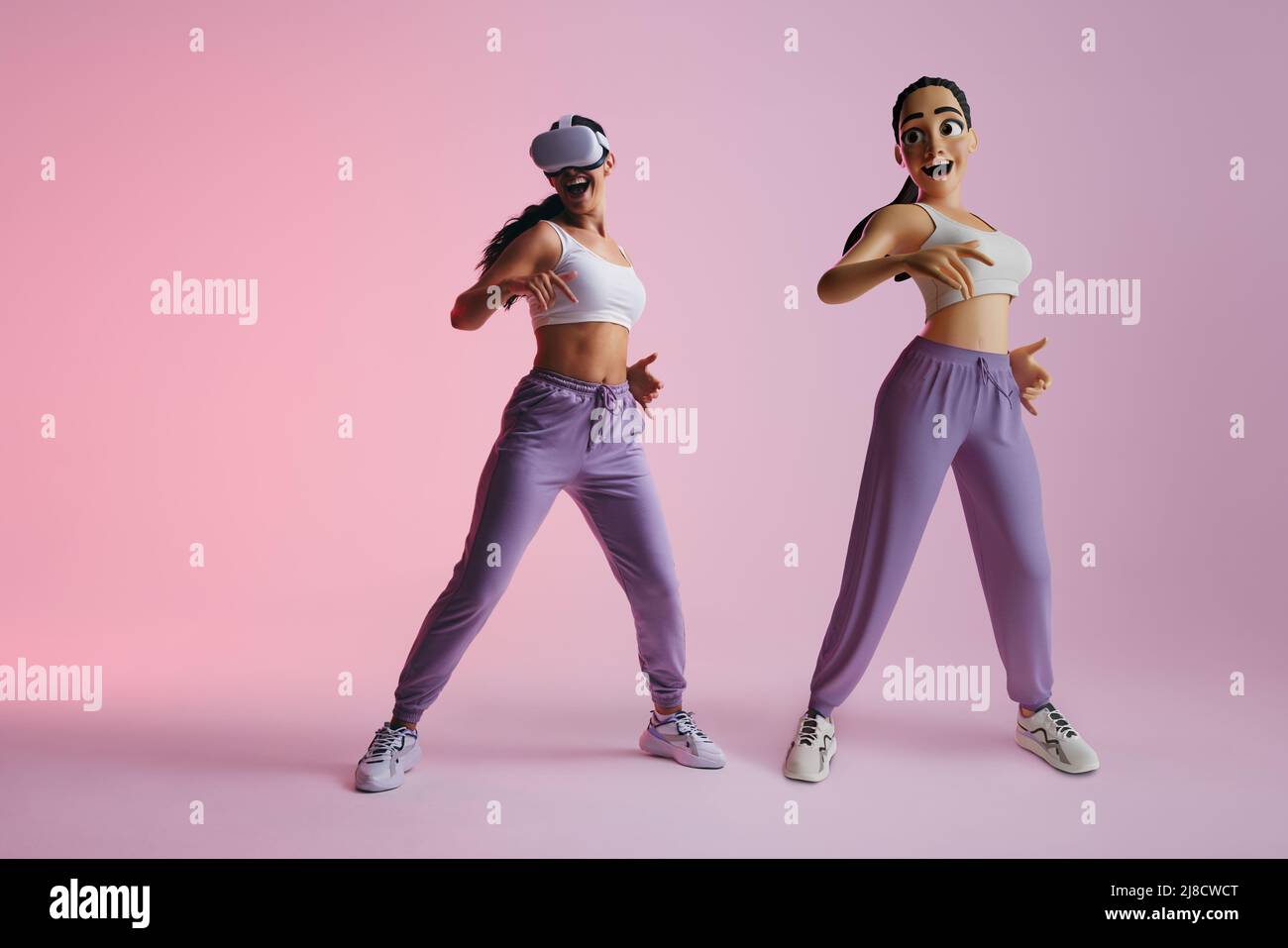 Spaß Tanz bewegt sich in der Metaverse. Glückliche junge Frau, die als Avatar aus dem Jahr 3D in der virtuellen Realität tanzt. Fröhliche junge Frau genießt eine Simulation mit Virtua Stockfoto