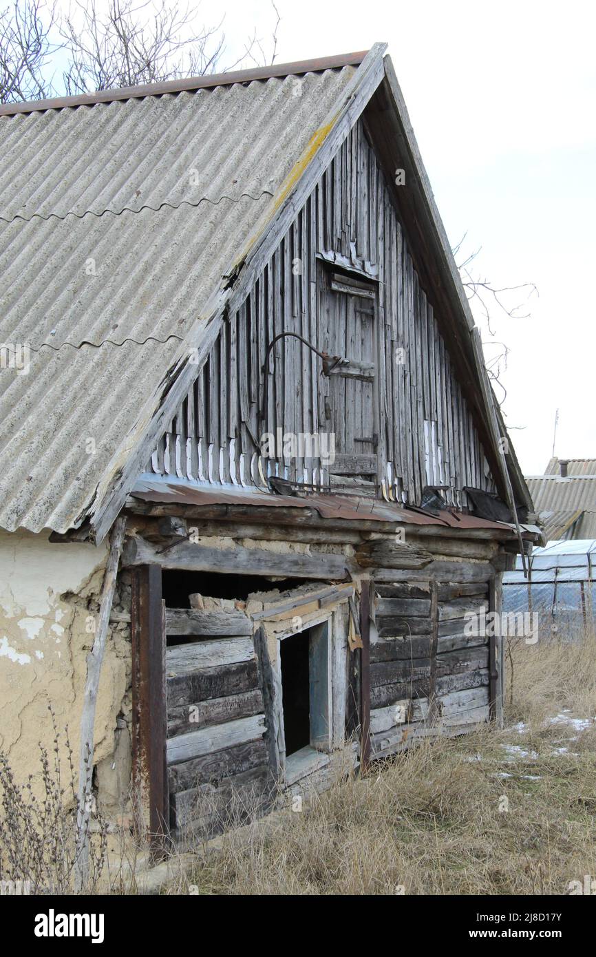 Alte verlassene ländliche Hütte Stockfoto