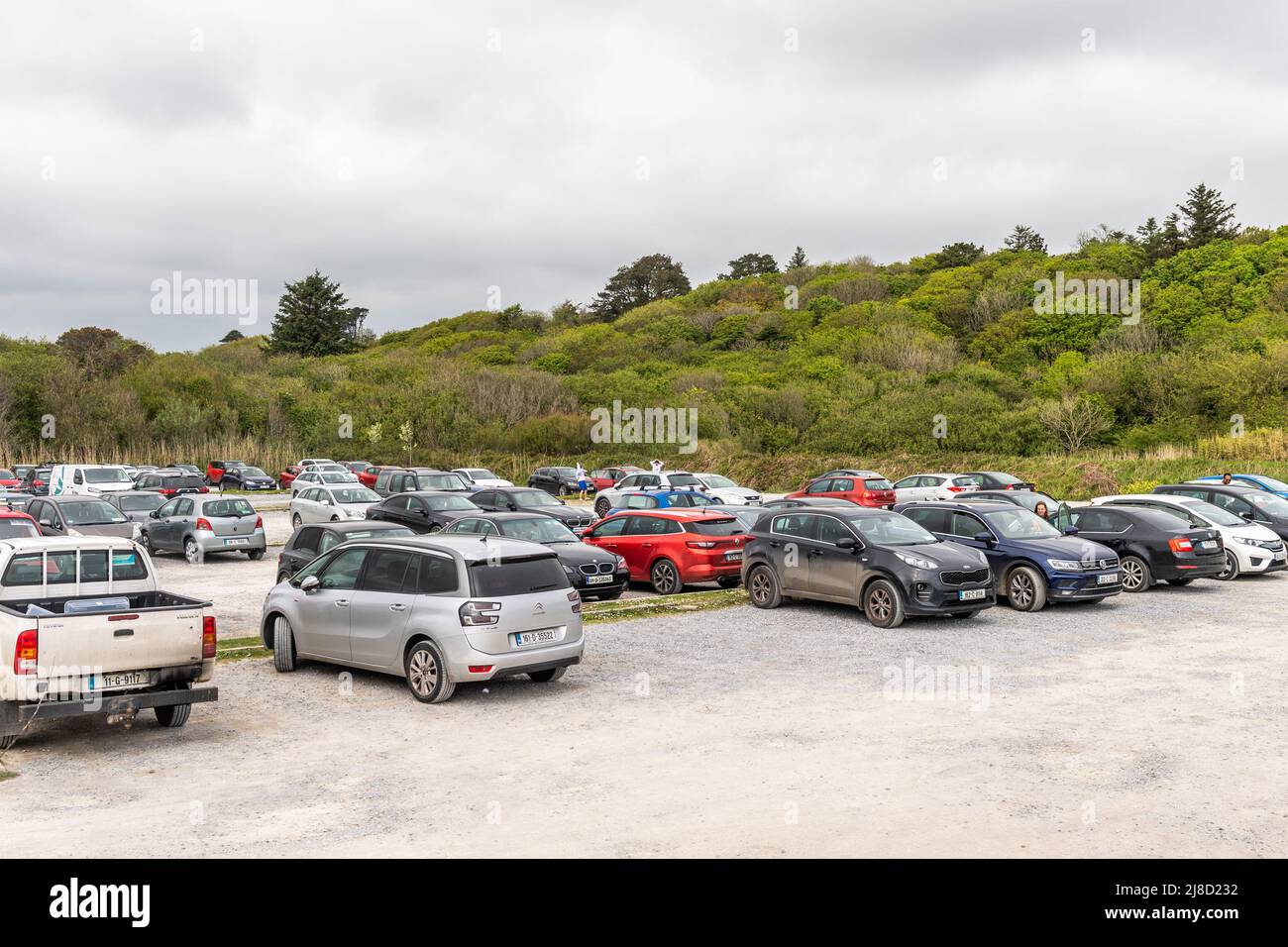 Rossarbery, West Cork, Irland. 15.. Mai 2022. In West Cork herrschen heute Temperaturen von 20C Grad, wobei Einheimische und Touristen das warme Wetter optimal nutzen. Der Warren Beach in der Nähe von Rosscarbery war voller Sonnenanbeter. Quelle: AG News.Alamy Live News. Stockfoto