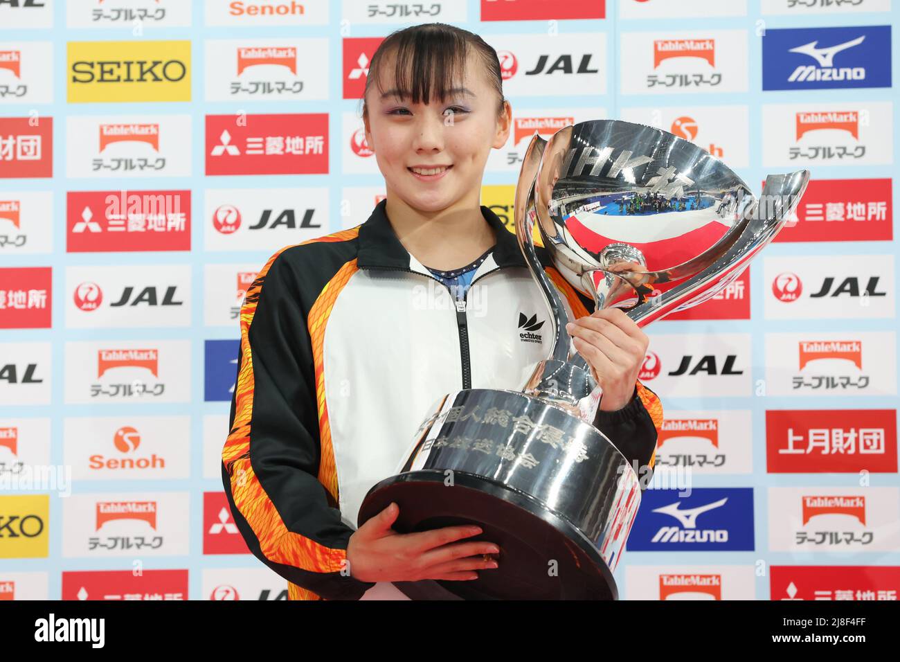 Tokyo Metropolitan Gymnasium, Tokio, Japan. 14.. Mai 2022. Shoko Miyata, 14. MAI 2022 - Kunstturnen: Die Verleihung des NHK Cup Women's Awards 61. am Tokyo Metropolitan Gymnasium, Tokio, Japan. Kredit: YUTAKA/AFLO SPORT/Alamy Live Nachrichten Stockfoto