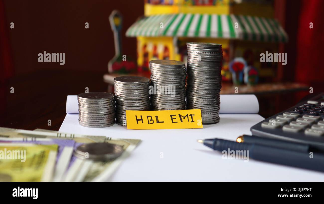 Hausbaudarlehen EMI-Berechnung, Zinsberechnung der HBL Stockfoto