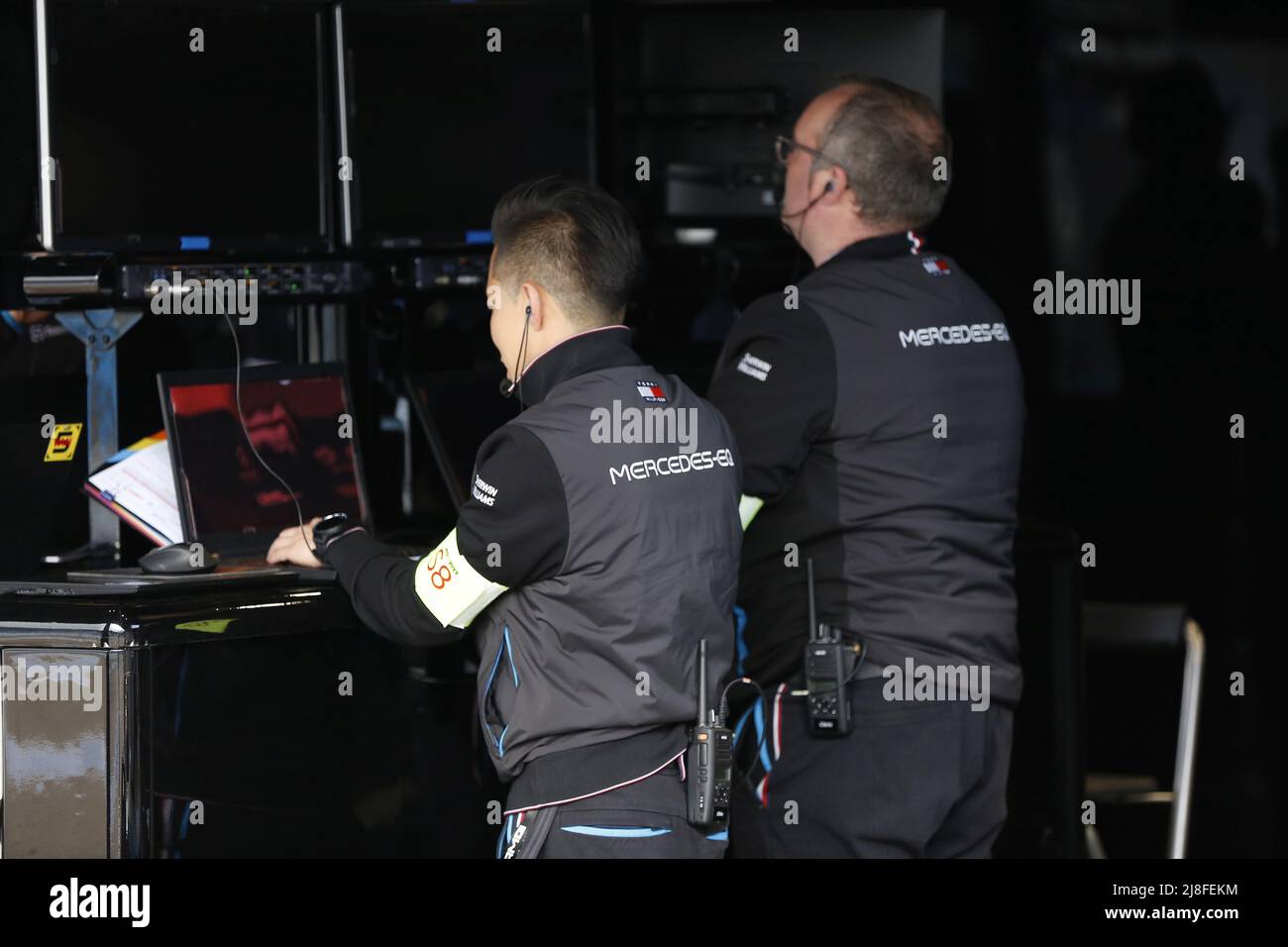 13. Mai 2022, Berlin, Tempelhofer Damm, 12101 Berlin, Deutschland: Berlin: Die Formel-E-Weltmeisterschaft startet am Tempelhofer Flugfeld. 22 Piloten kämpfen um zwei Etappensiege. (Bild: © Simone Kuhlmey/Pacific Press via ZUMA Press Wire) Stockfoto