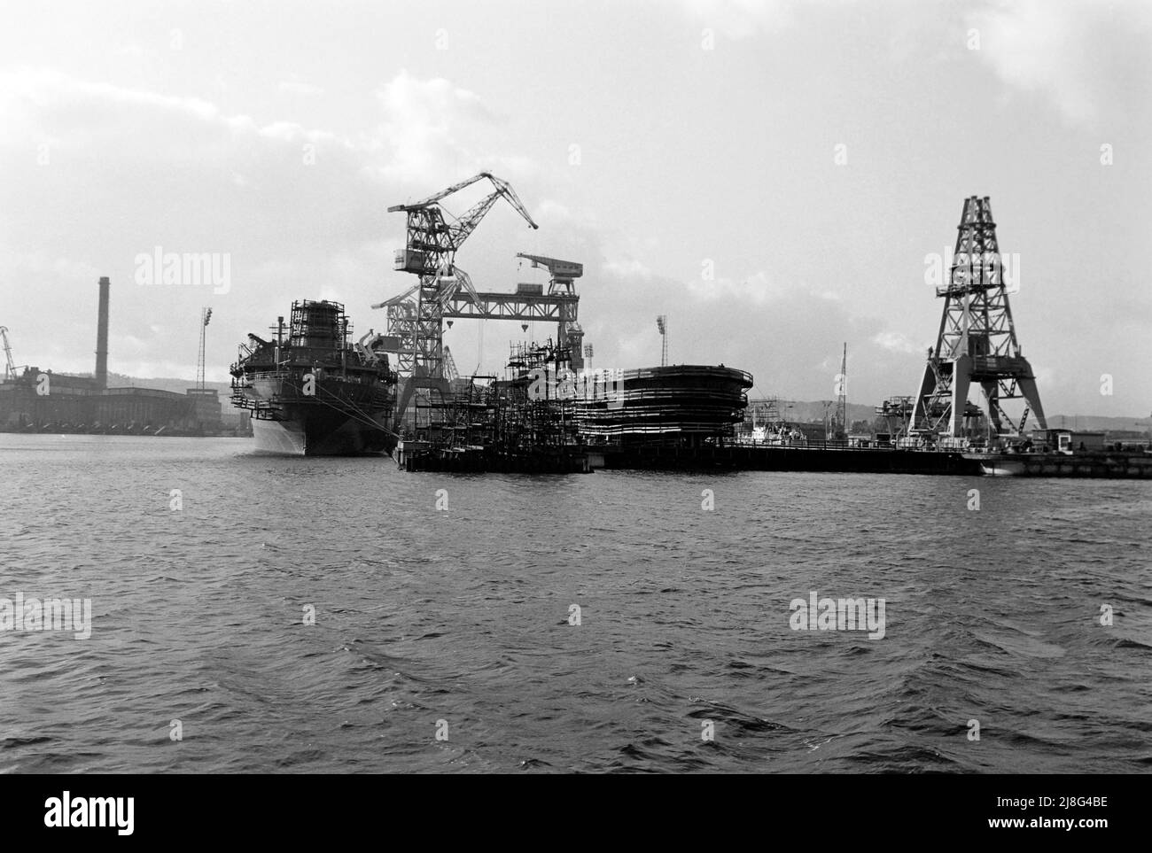 Im Hafen von Gdingen, Woiwodschaft Pommern, 1967. Hafen Gdynia, Woiwodschaft Pommern, 1967. Stockfoto