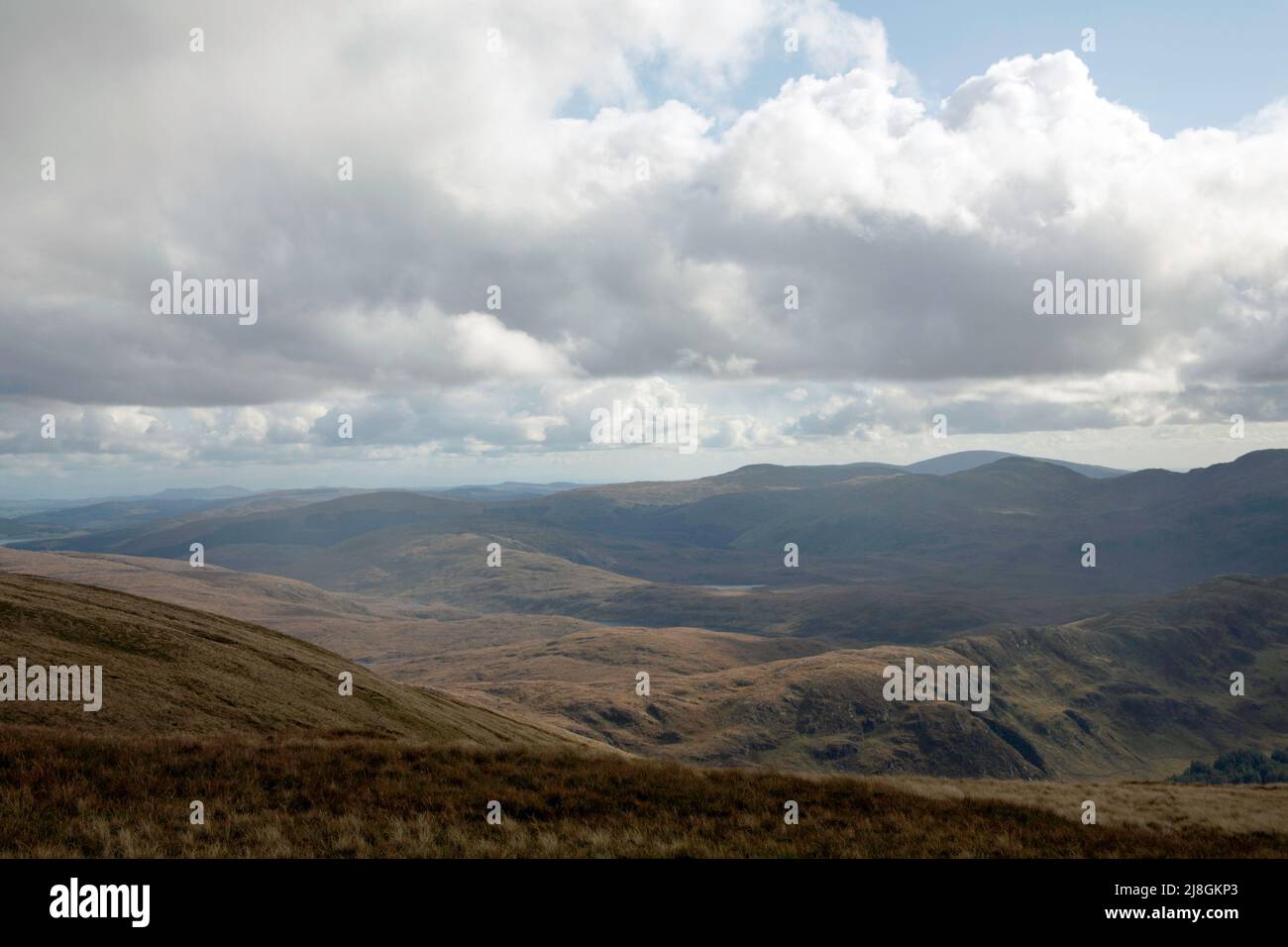 Blick über den Galloway Forest Park vom Gipfel des Merrick Dumfries und des Galloway Scotland Stockfoto