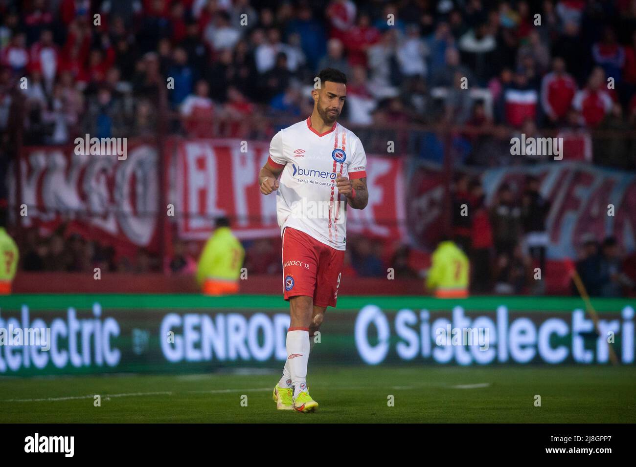 Buenos Aires, Argentinien. 15.. Mai 2022. Gabriel Avalos von den Argentinos Juniors während eines Halbfinalmatches der Copa De la Liga 2022 zwischen Tigre und den Argentinos Juniors im Tomas Adolfo Duco Stadion.Endstand: Tigre 3:1 Argentinos Juniors (Foto: Manuel Cortina/SOPA Images/Sipa USA) Credit: SIPA USA/Alamy Live News Stockfoto