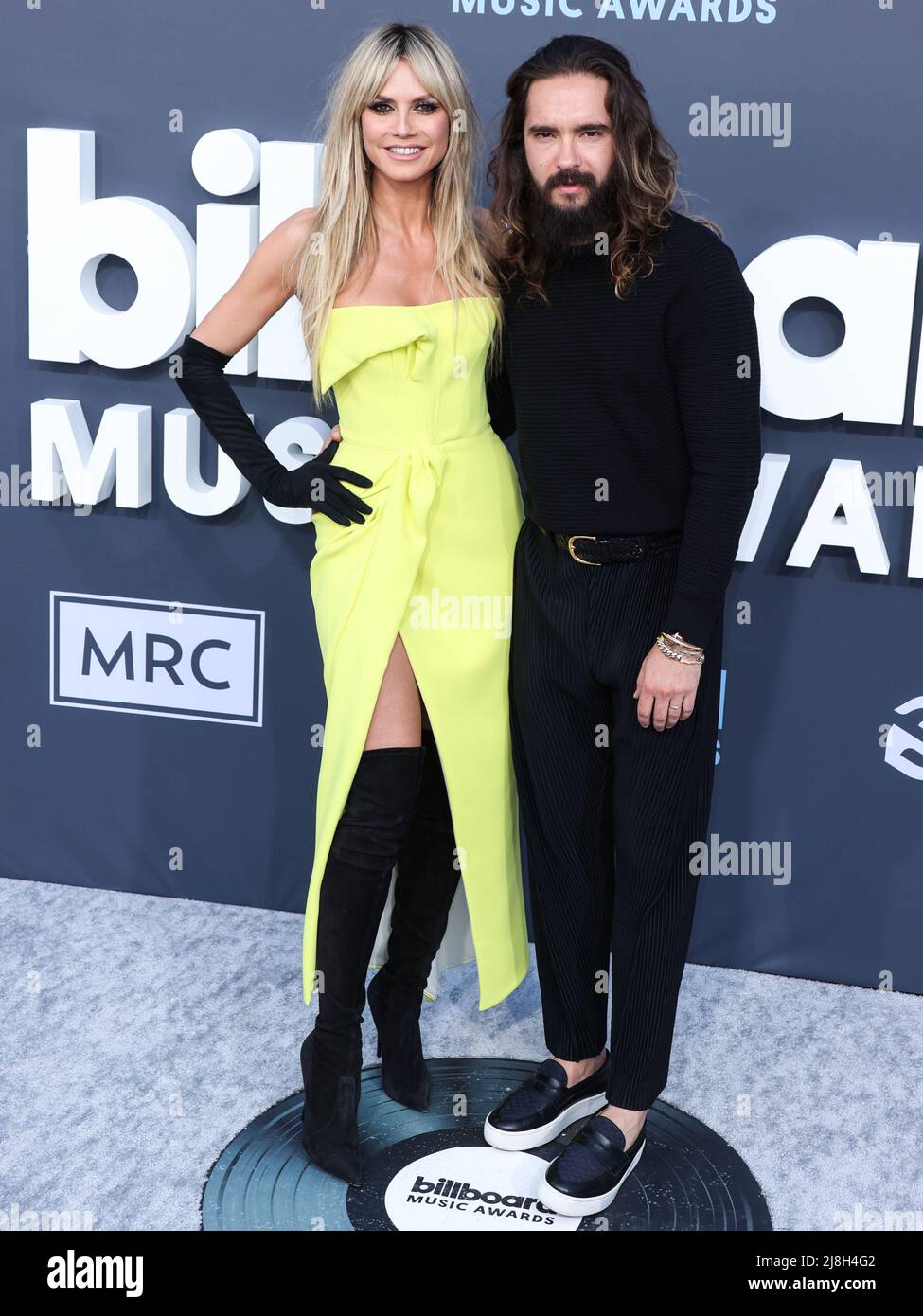 LAS VEGAS, NEVADA, USA - 15. MAI: Heidi Klum und Tom Kaulitz kommen zu den Billboard Music Awards 2022, die am 15. Mai 2022 in Las Vegas, Nevada, USA, in der MGM Grand Garden Arena abgehalten werden. (Foto von Xavier Collin/Image Press Agency) Stockfoto