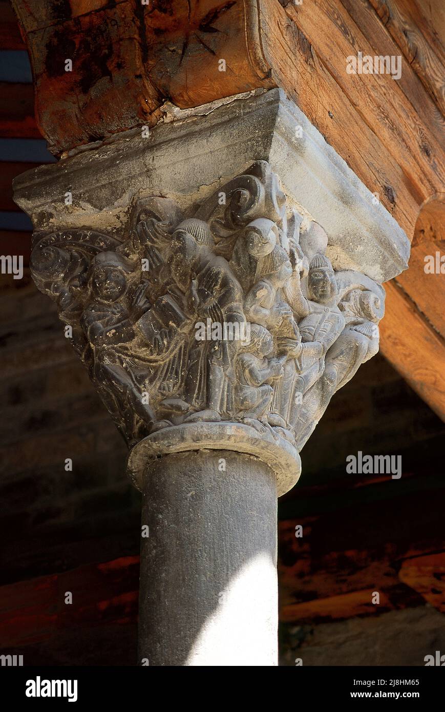 Kathedrale von Jaca (Kathedrale des Apostels Petrus). Romanischer Tempel aus dem 11.. Jahrhundert. Die Hauptstadt wurde vom Meister von Jaca modelliert. Es zeigt eine Episode im Zusammenhang mit dem Martyrium des Papstes Saint Sixtus II (d. L 258, S. Aragon, Spanien. Stockfoto