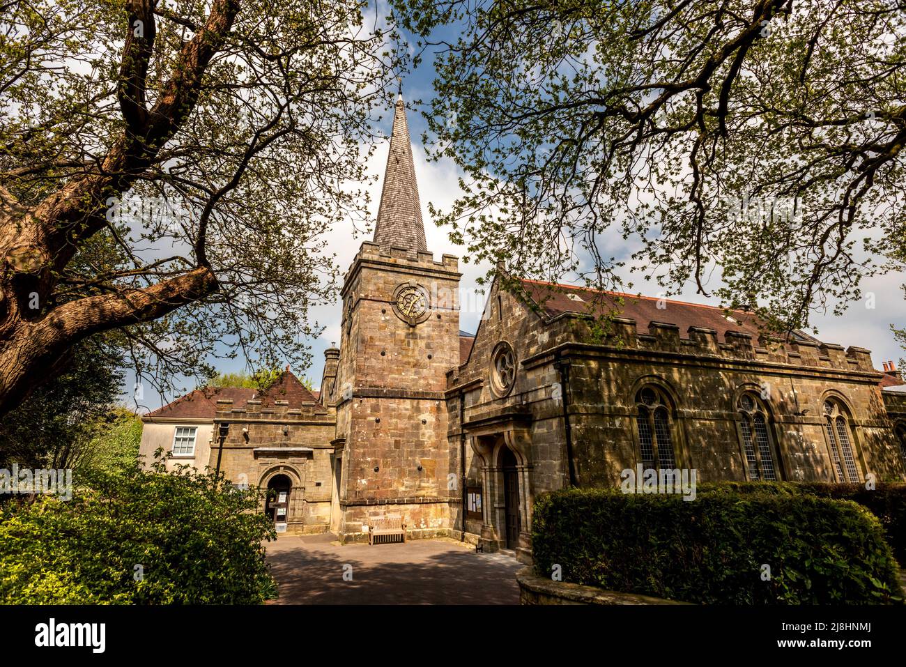Crowborough, April 23. 2022: All Saints Church Stockfoto