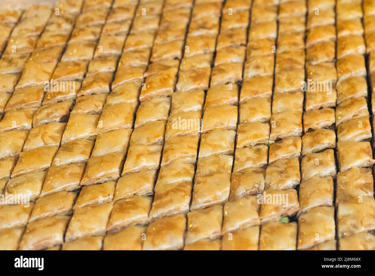 arabische Süßigkeiten und Dessert, Baklava, Gebäck und Bäckerei Stockfoto