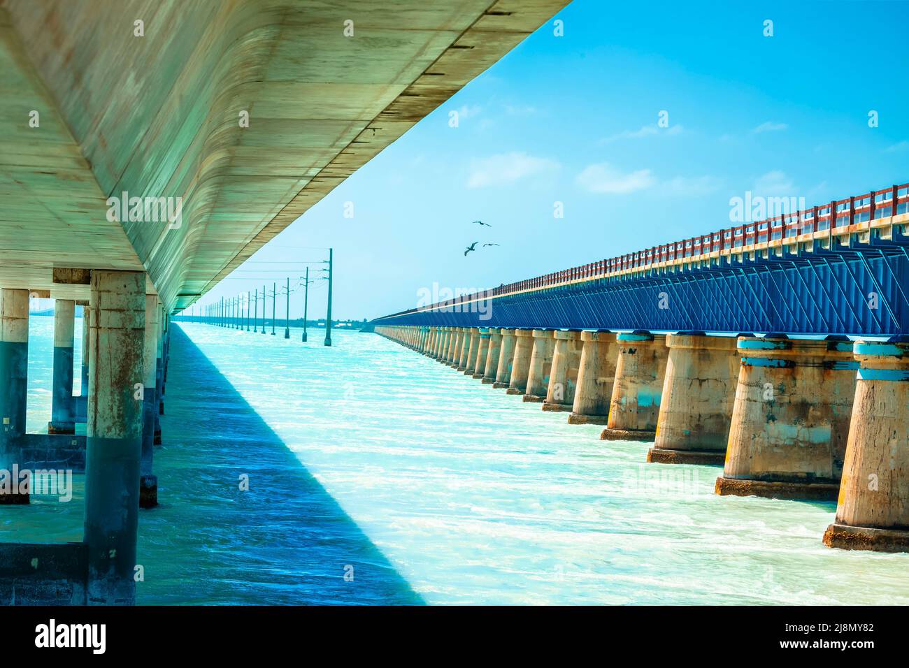 Seven Mile Bridges alt und neu in Marathon, U. S. Route 1 in Florida Keys, South Florida, USA Stockfoto